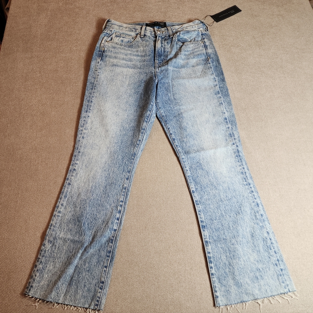 NWT Veronica Beard Carly Kick-Flare Jean Pebble Stone Women's Size 27 (4)